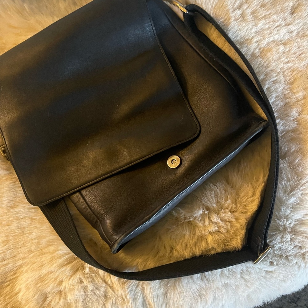 Coach Black saddle cross body bag